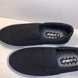 Slip Ons Lugz Men’s Size 9 Black